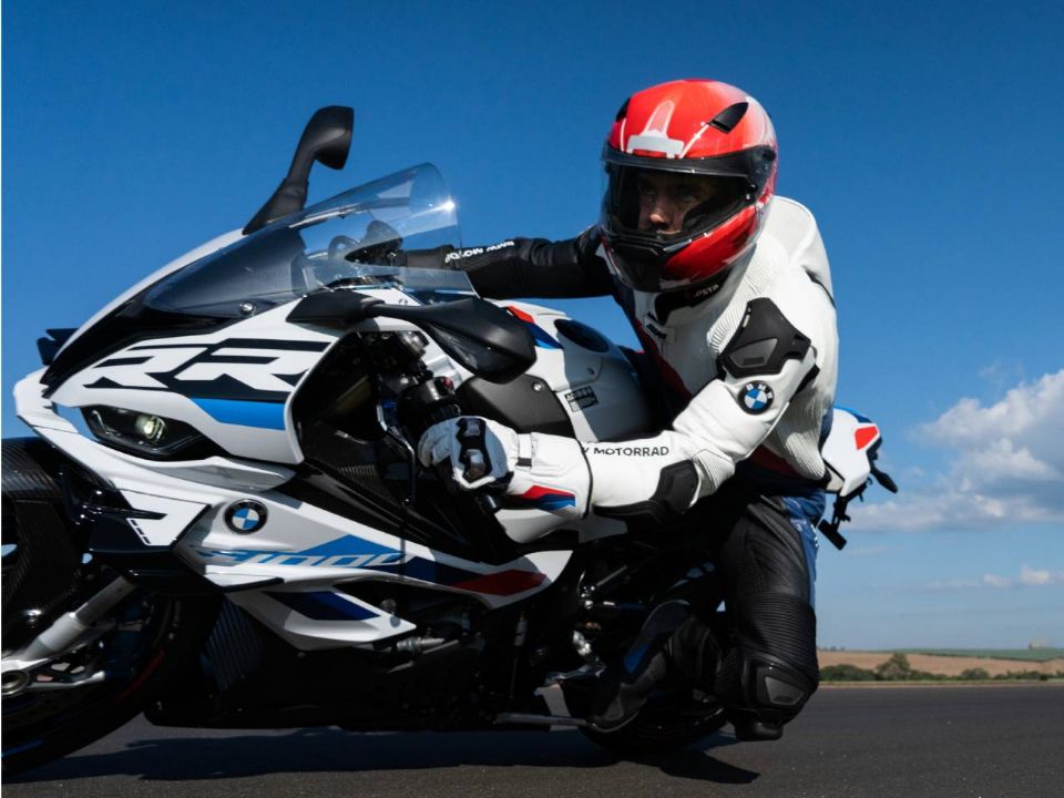 BMWS 1000 RR 2023 - 3/4 frente