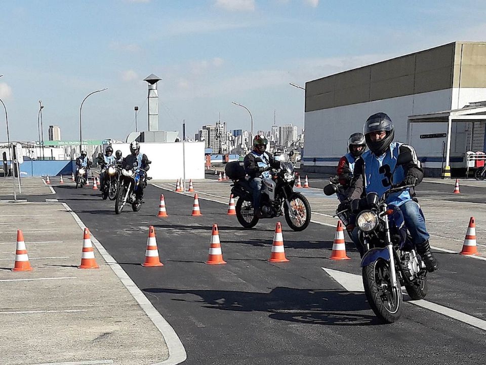 Acidentes de Percurso: Motociclistas e Ciclistas representam apenas 25 dos funcionários motorizados