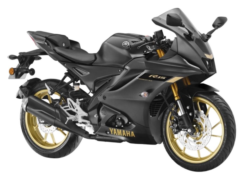 Yamaha R15 Dark Knight Edition 2023