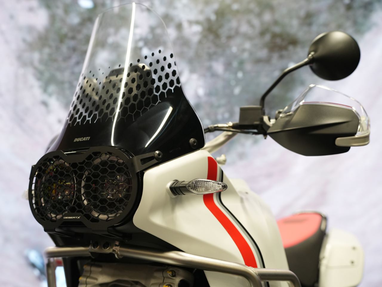 DucatiDesertX 2023 - 3/4 frente