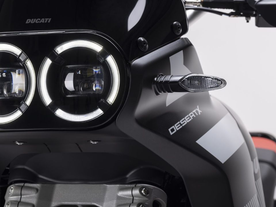 DucatiDesertX 2023 - frente
