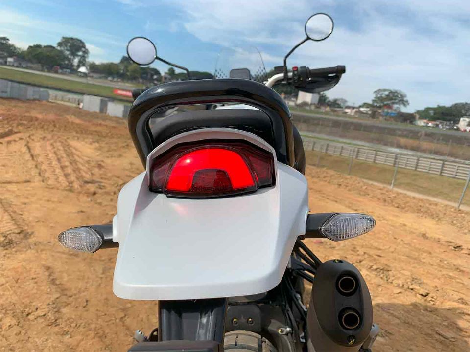 DucatiDesertX 2023 - traseira