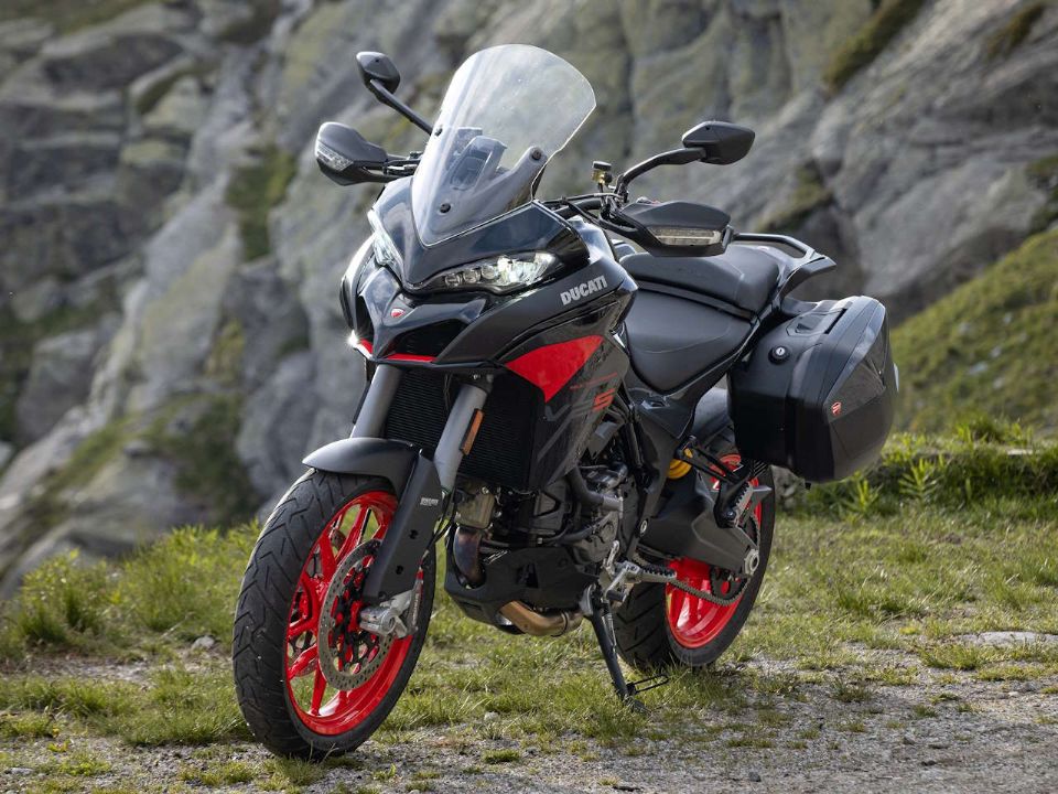 Ducati Multistrada V2 S 2024