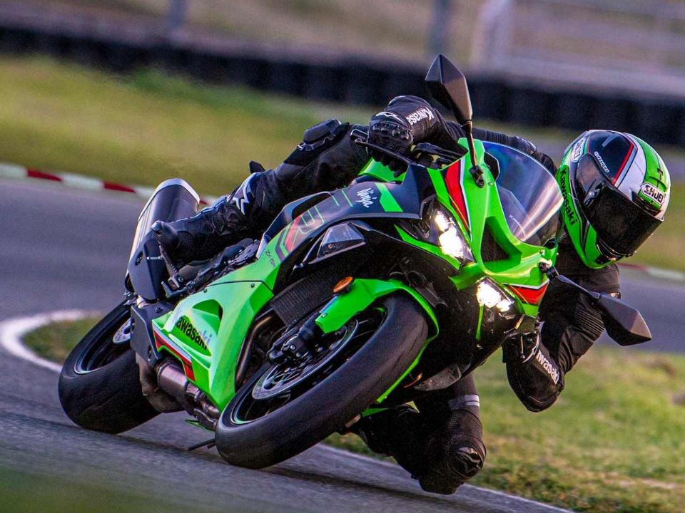 KawasakiNinja ZX-6R 2024 - 3/4 frente