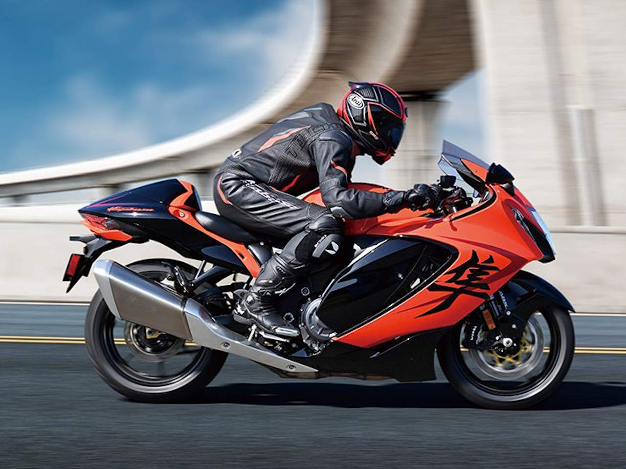 SuzukiHayabusa 2024 - lateral