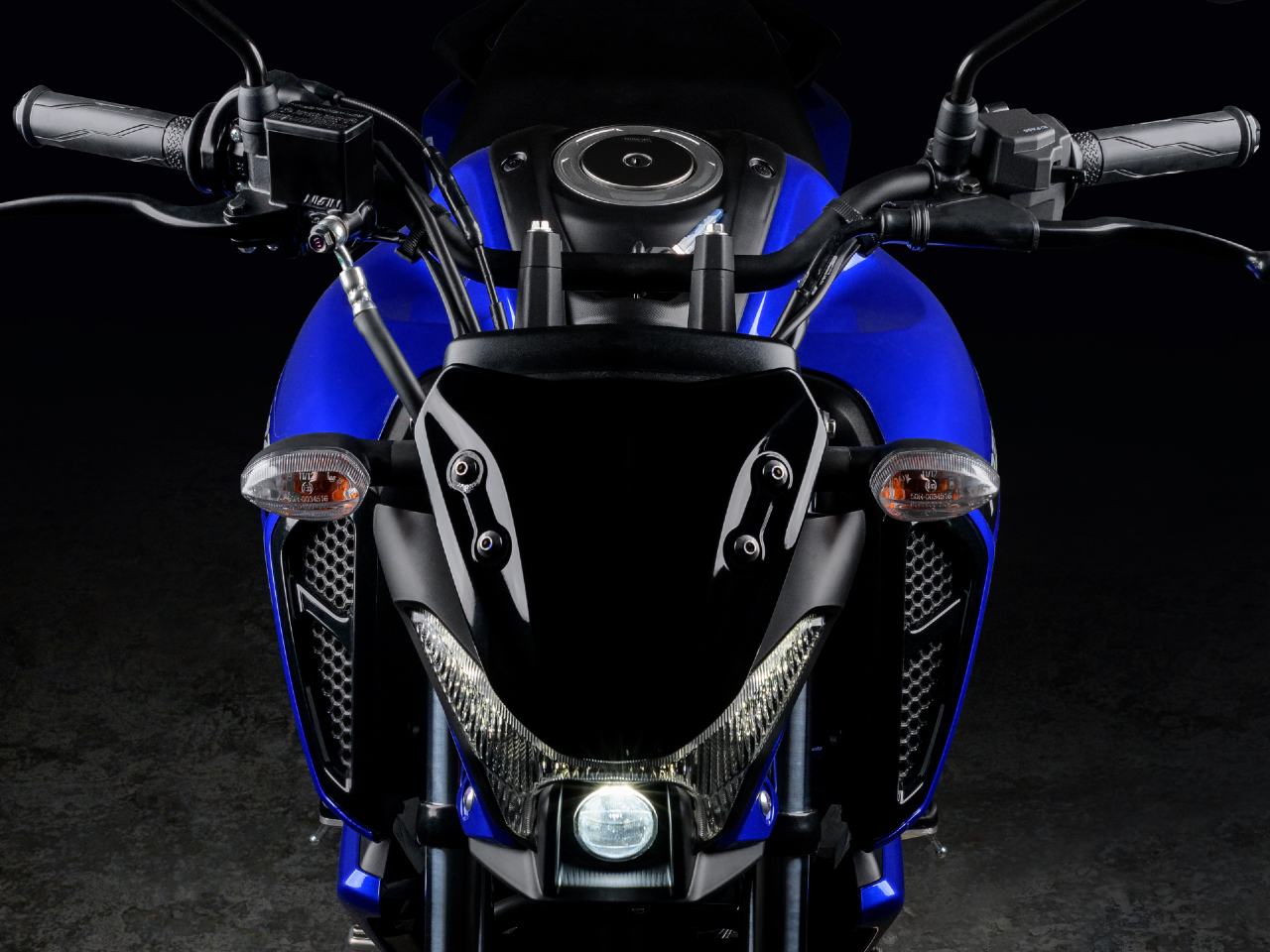 YamahaFazer FZ15 2024 - frente