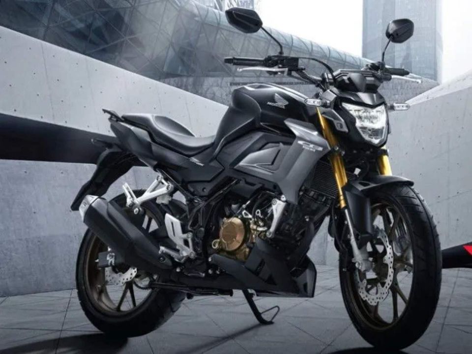 Honda CB150R Streetfire 2023