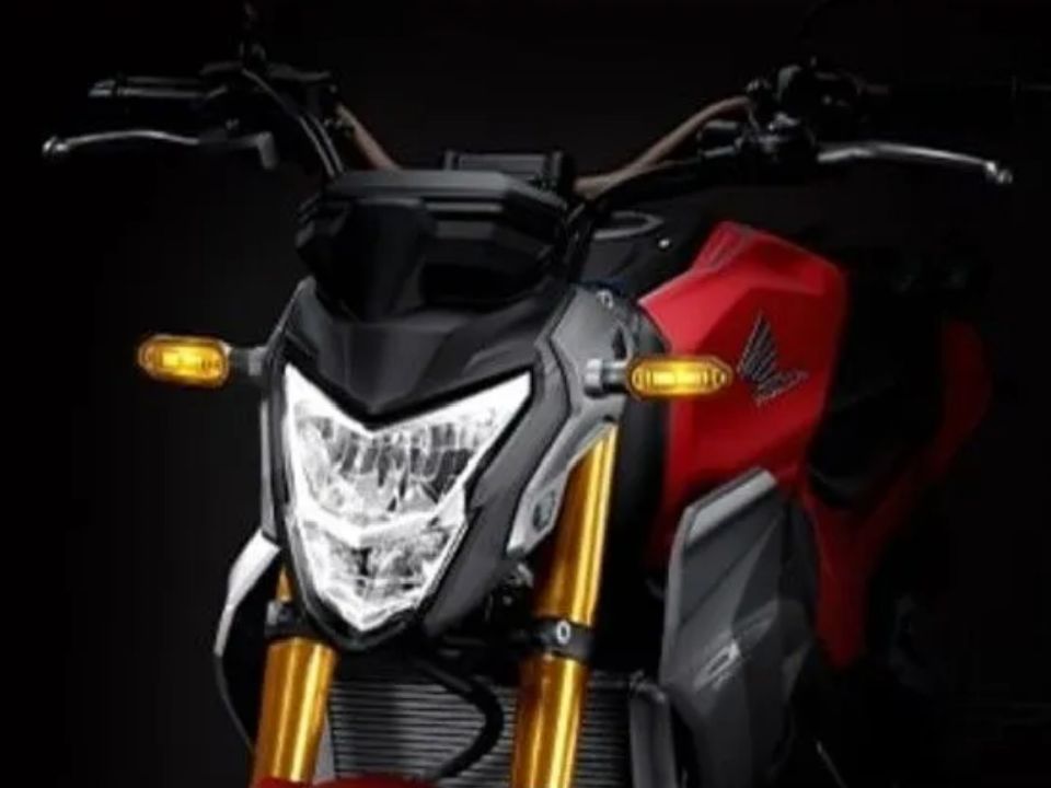 Honda CB150R Streetfire 2023