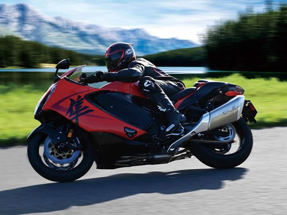 SuzukiHayabusa 2024 - lateral