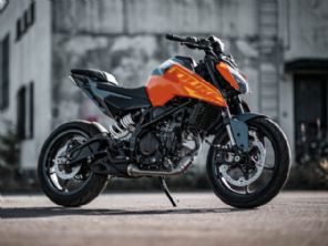 KTM renova completamente a 250 Duke para 2024