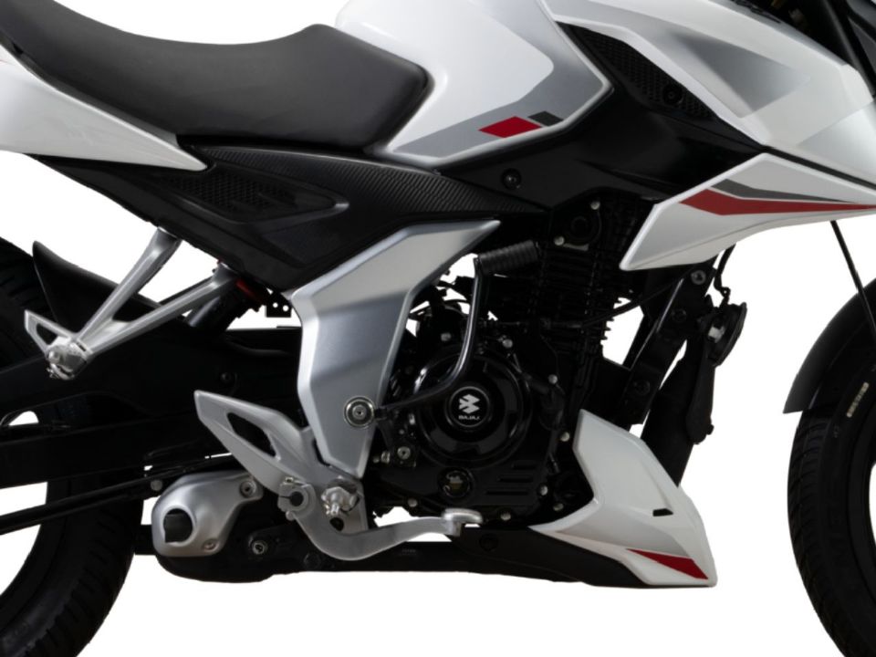 Bajaj Pulsar N150 2023 - lateral