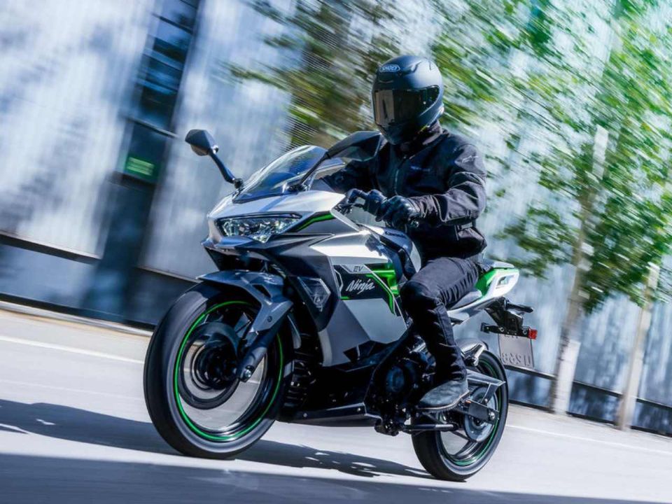 KawasakiNinja e-1