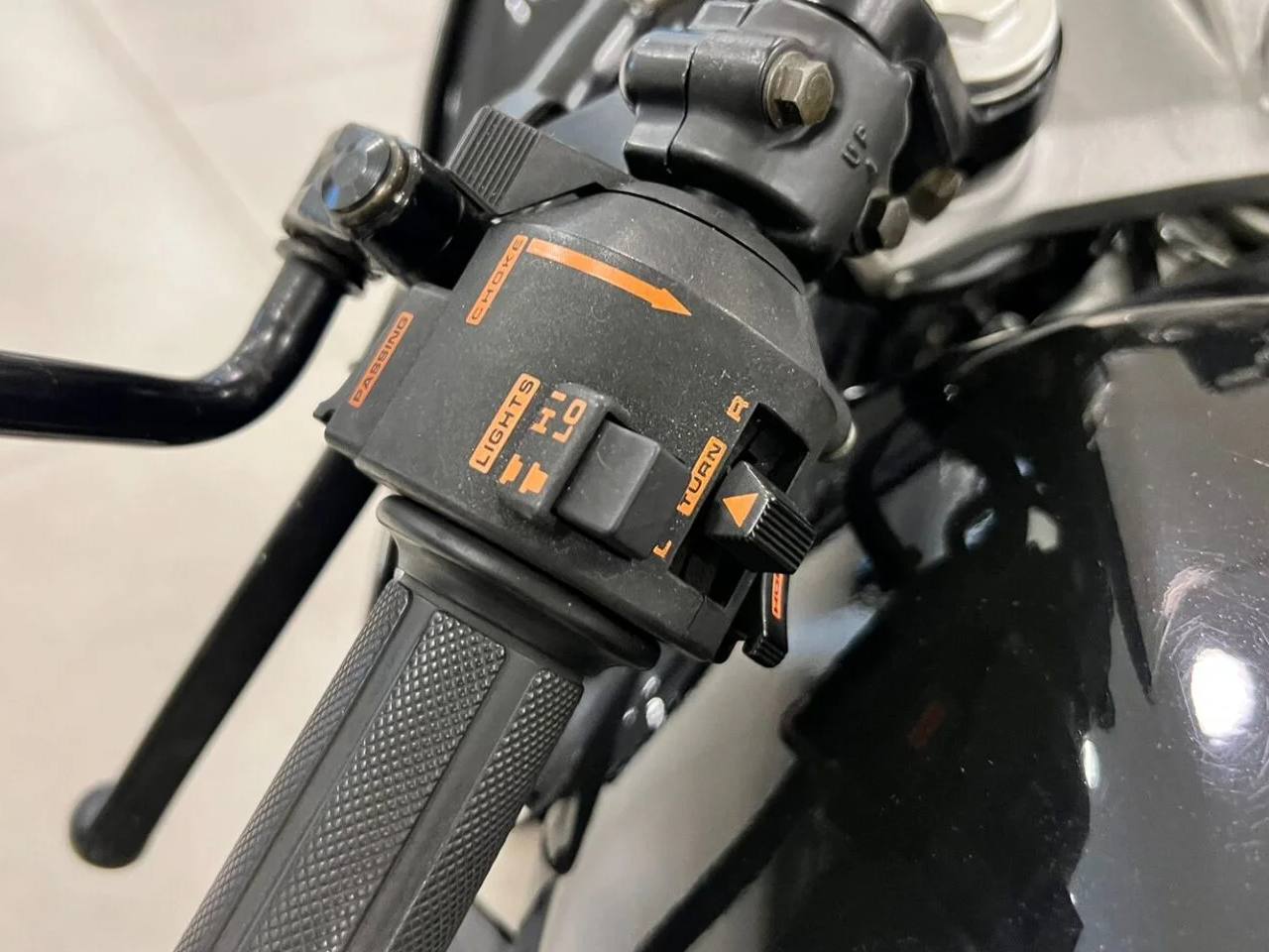 Honda CBR 450 SR 1990 - escapamentos