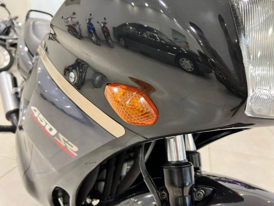Honda CBR 450 SR 1990 - lateral