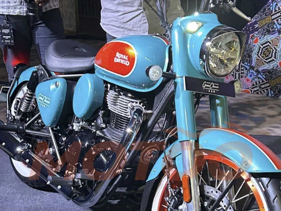 Royal Enfield Goan Classic 350 2025 - 3/4 frente