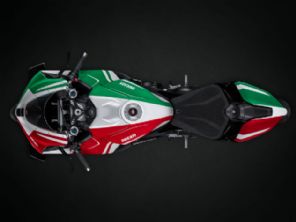 Panigale V4