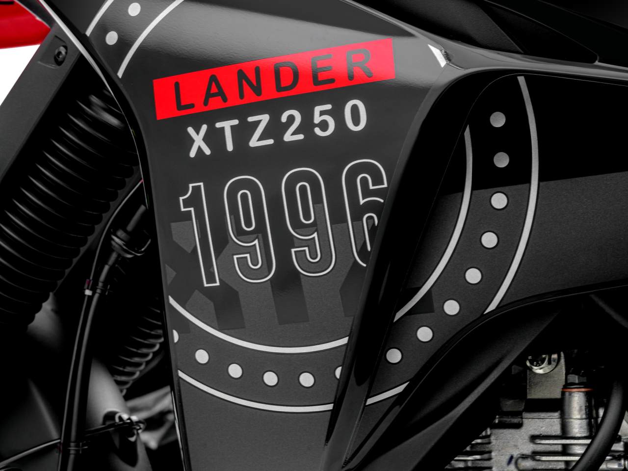 YamahaLander 2024 - lateral