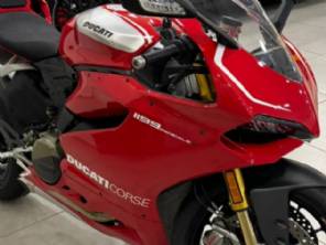 Essa supersportiva Ducati (de uma dcada) nunca antes usada est a venda por R$ 185 mil