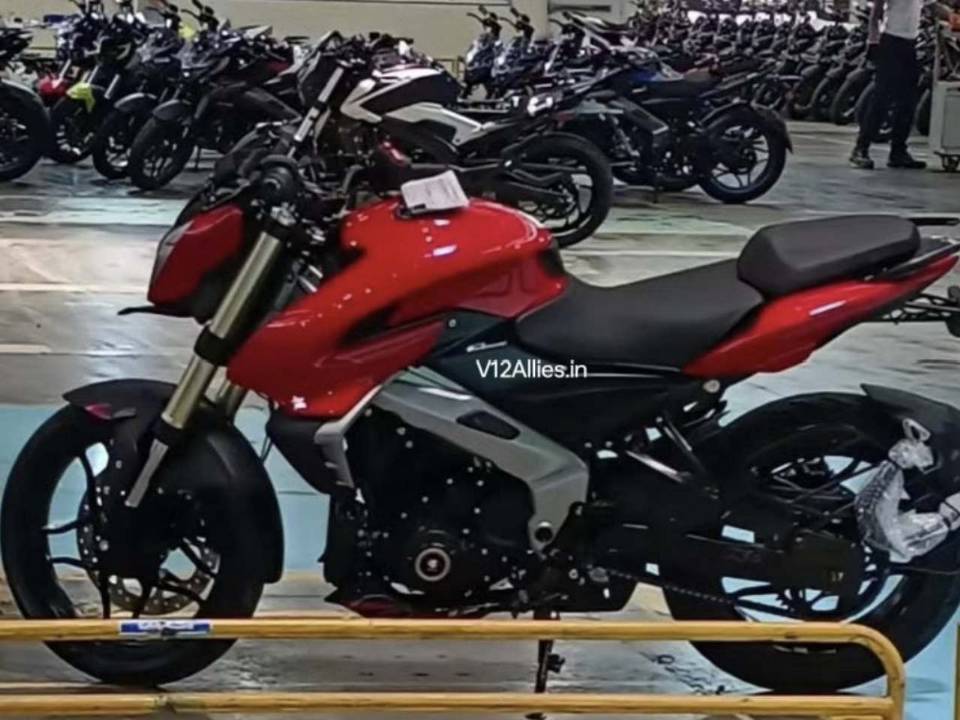 Nova Bajaj vazada