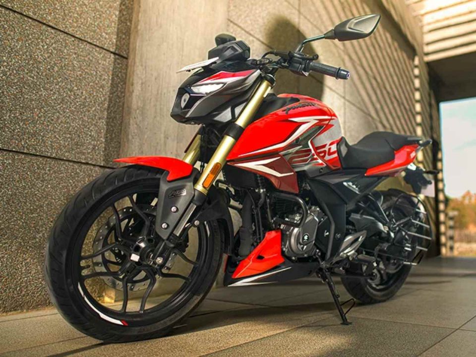 Bajaj Pulsar N250 2024