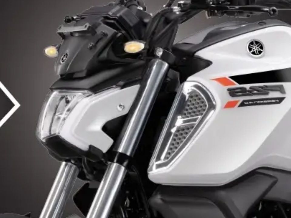 Yamaha FZ-S 2024 - 3/4 frente