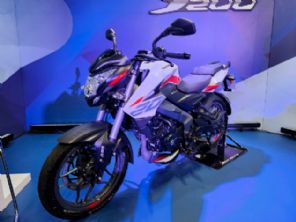 Dominar 200