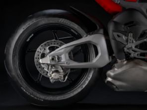 Panigale V4