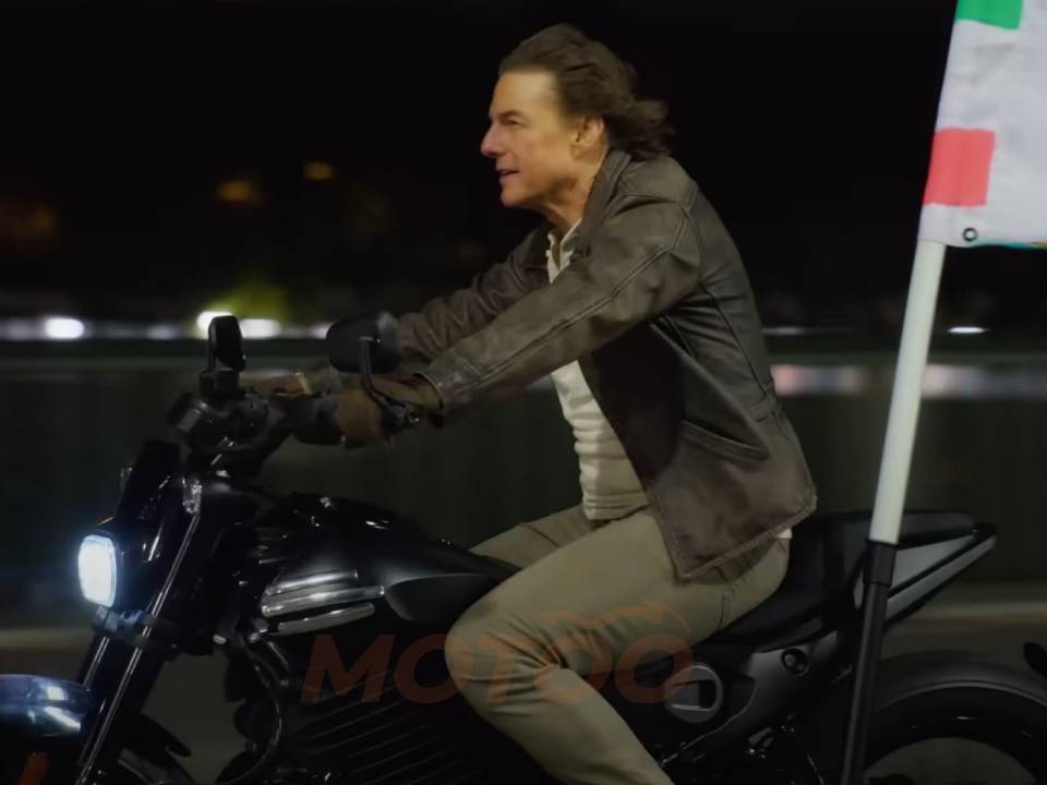 A moto que Tom Cruise usou nas Olmpiadas de Paris  eltrica