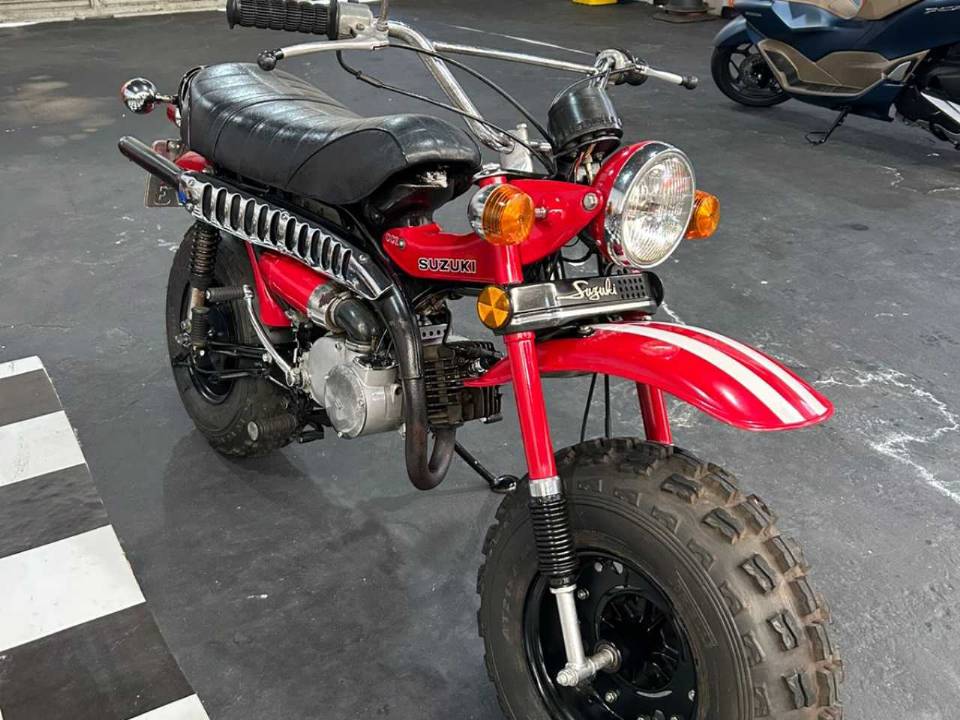Suzuki RV90 Van Van 1973 Suzuki RV90 Van Van 1973