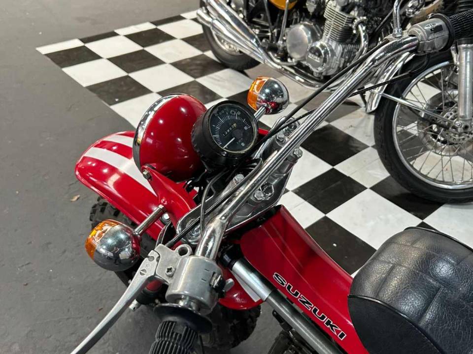 Suzuki RV90 Van Van 1973 Suzuki RV90 Van Van 1973
