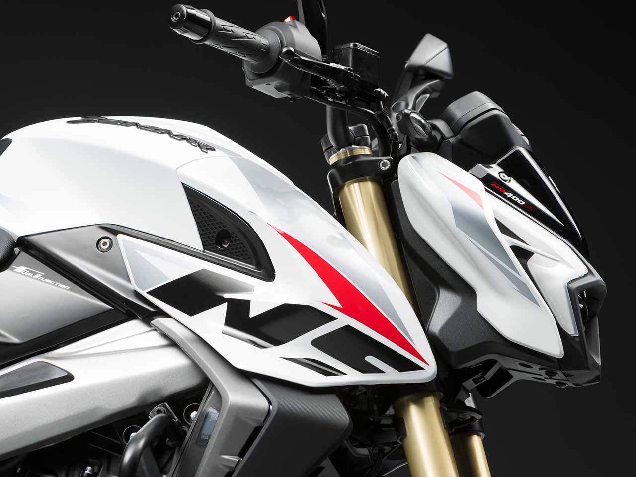 Bajaj�Dominar NS400Z 2026 - lateral