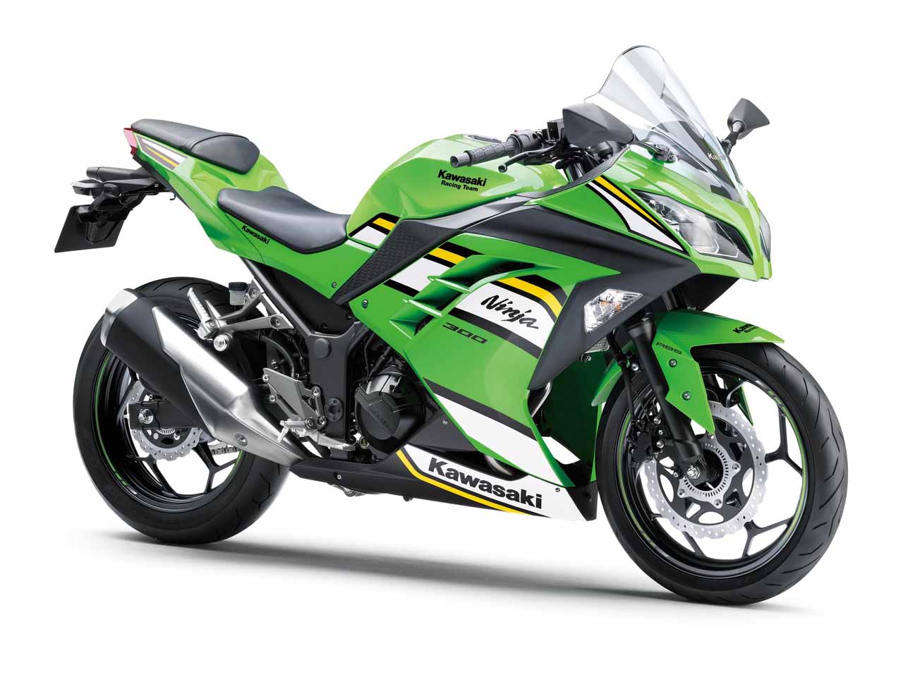 Kawasaki�Ninja 300 2026 - 3/4 frente