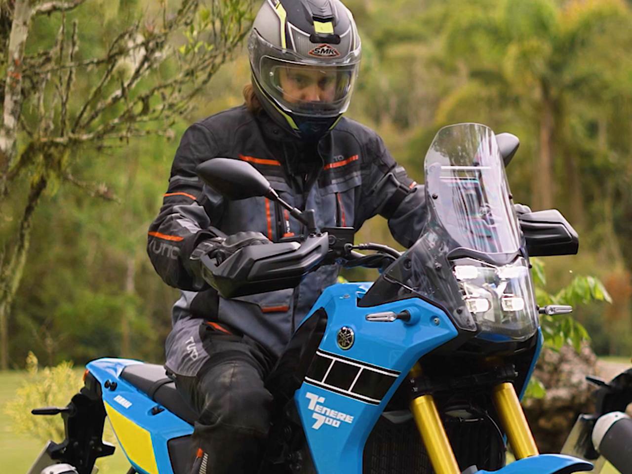 Yamaha�T�n�r� 700 2026 - 3/4 frente