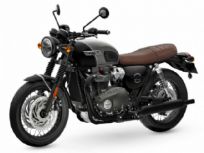 Triumph Bonneville T120 Black