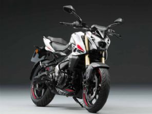 Dominar NS400Z
