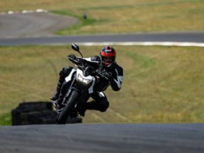CB750 Hornet