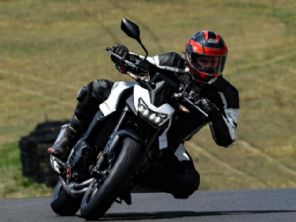 CB750 Hornet