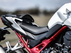 CB750 Hornet