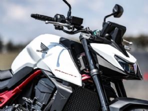 CB750 Hornet