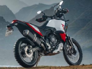 T�n�r� 700 World Raid