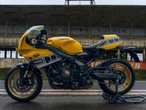XSR900