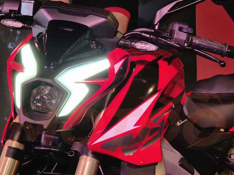 Bajaj�Dominar NS400Z 2026 - frente