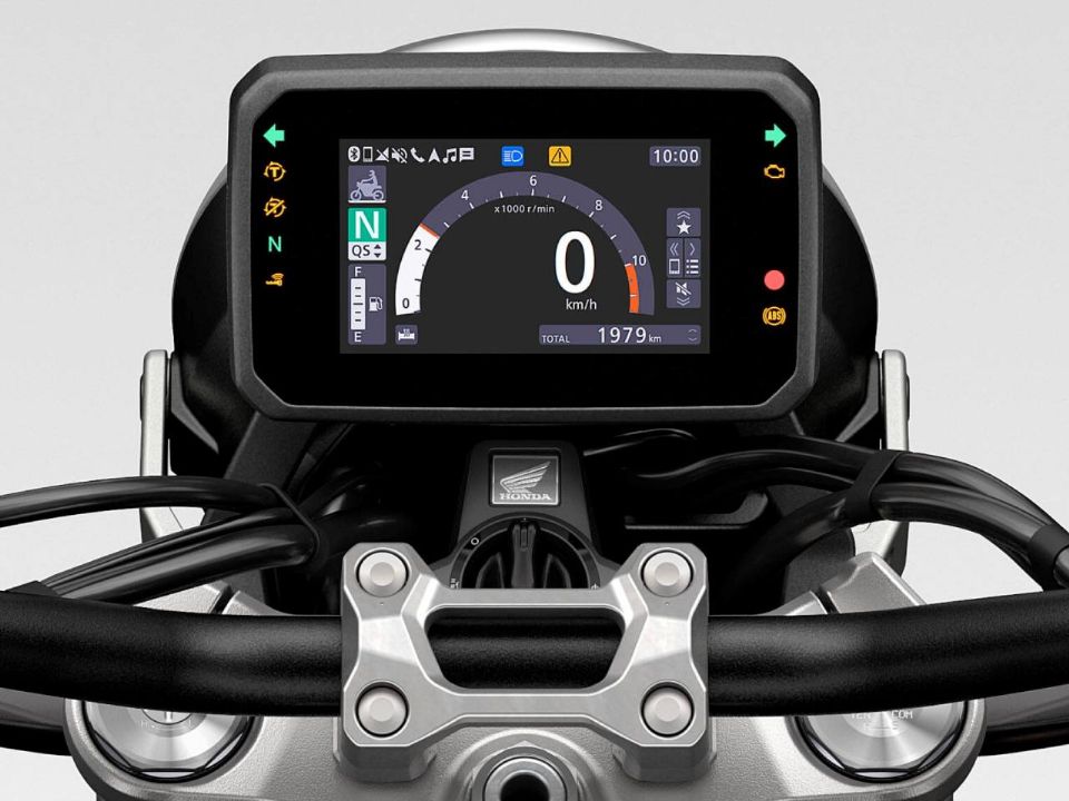 Honda�CB1000F 2026 - frente