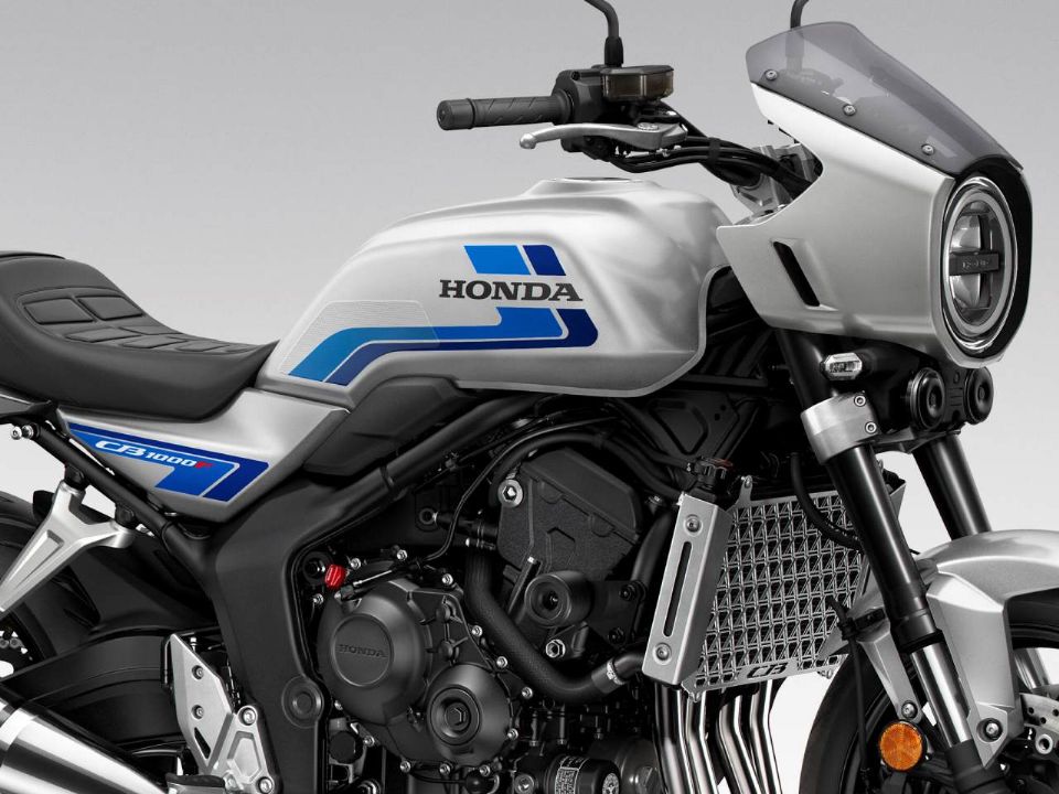 Honda�CB1000F 2026 - 3/4 frente