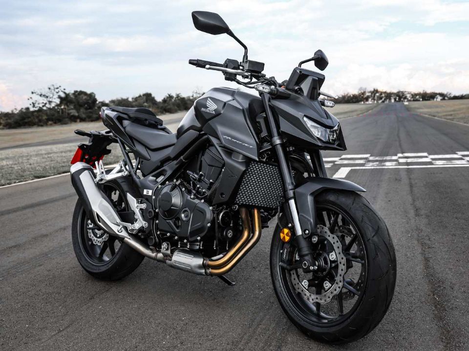 Honda�Hornet 750 2026 - 3/4 frente