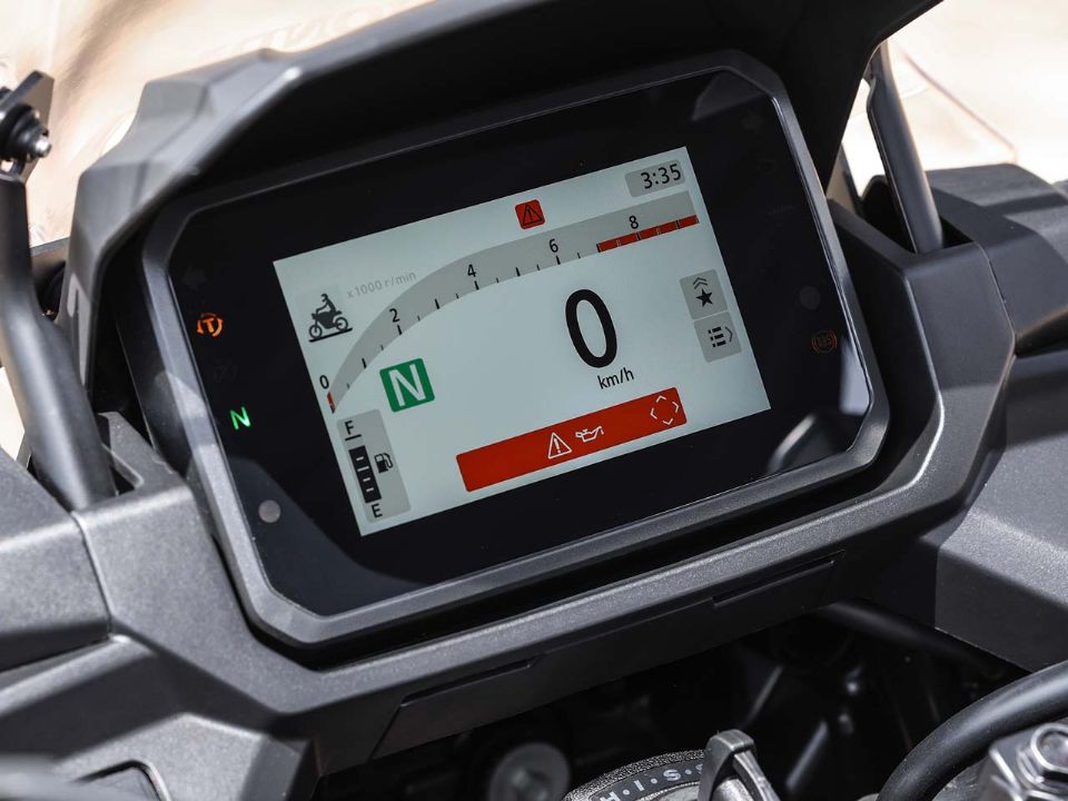 Honda NC 750X 2026