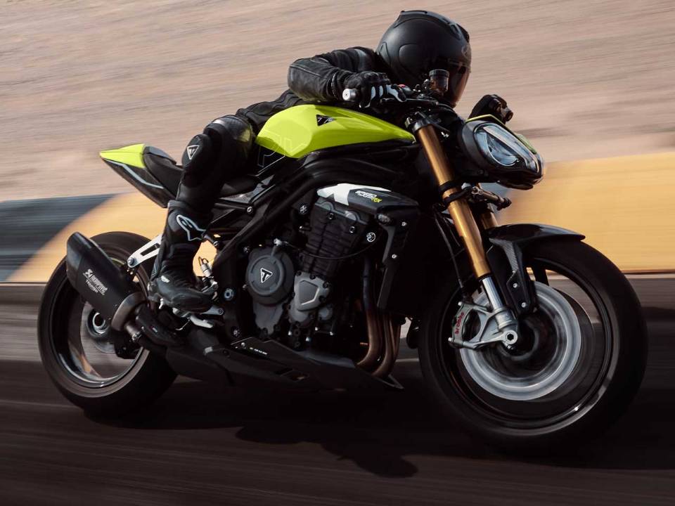 Triumph prepara 29 lançamentos - Speed Triple 1200RX