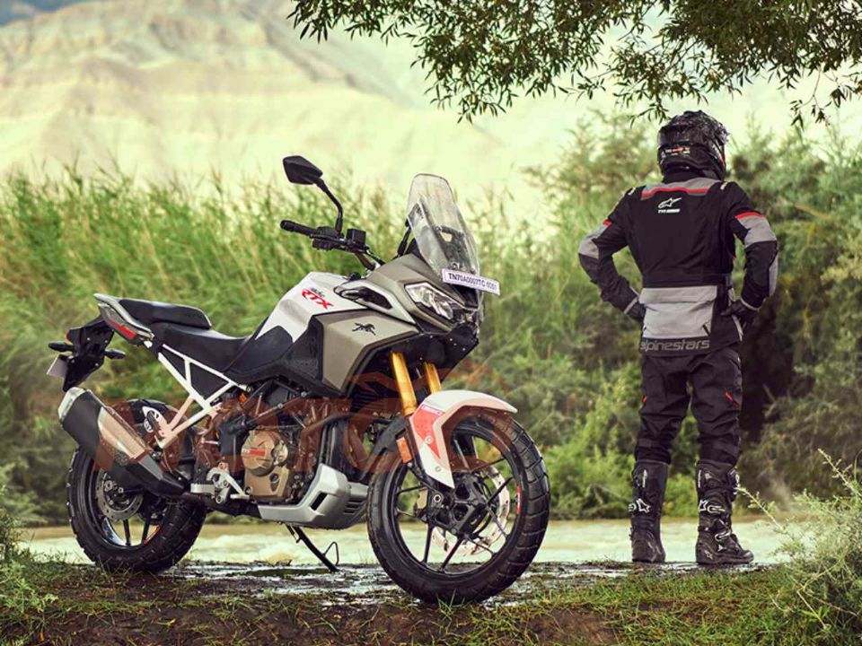 TVS Apache RTX 300 2026