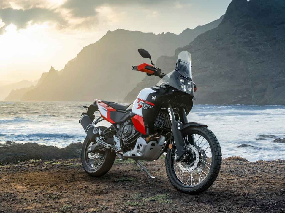 Yamaha�T�n�r� 700 World Raid 2026 - 3/4 frente