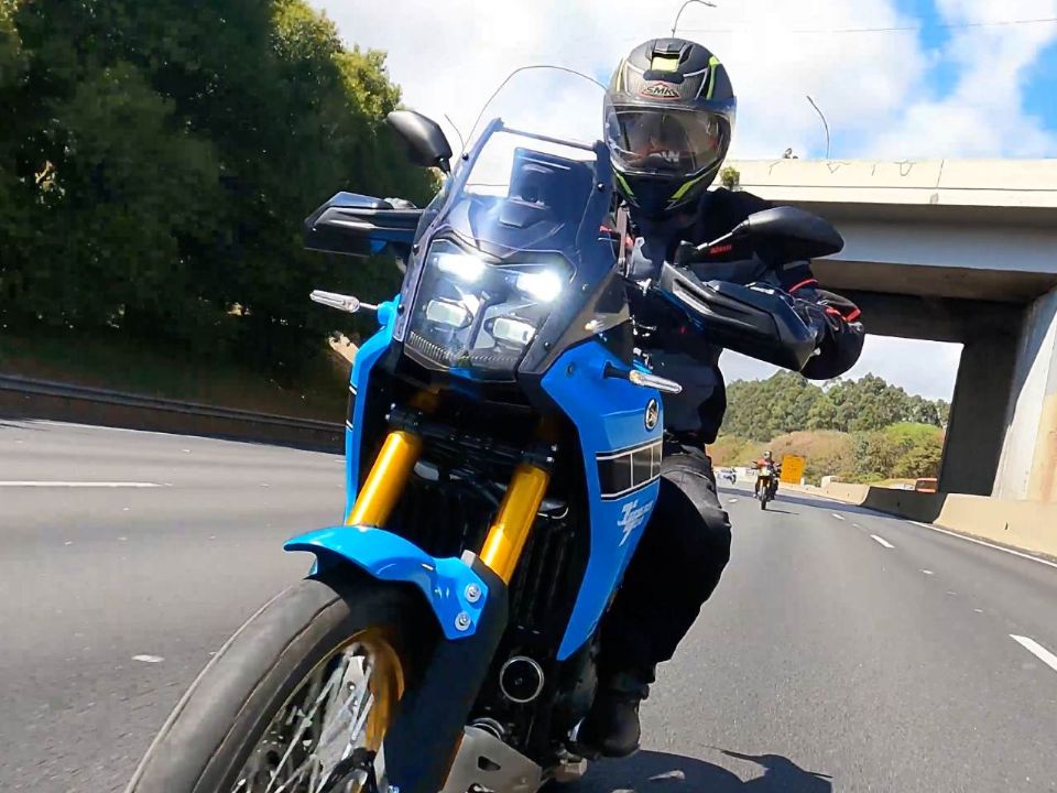Yamaha�T�n�r� 700 2026 - frente